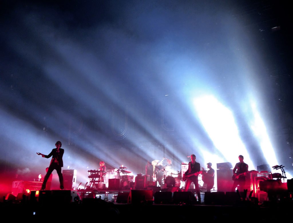 Sheffield band Pulp performing at Sheffield Arena (8 December 2012)